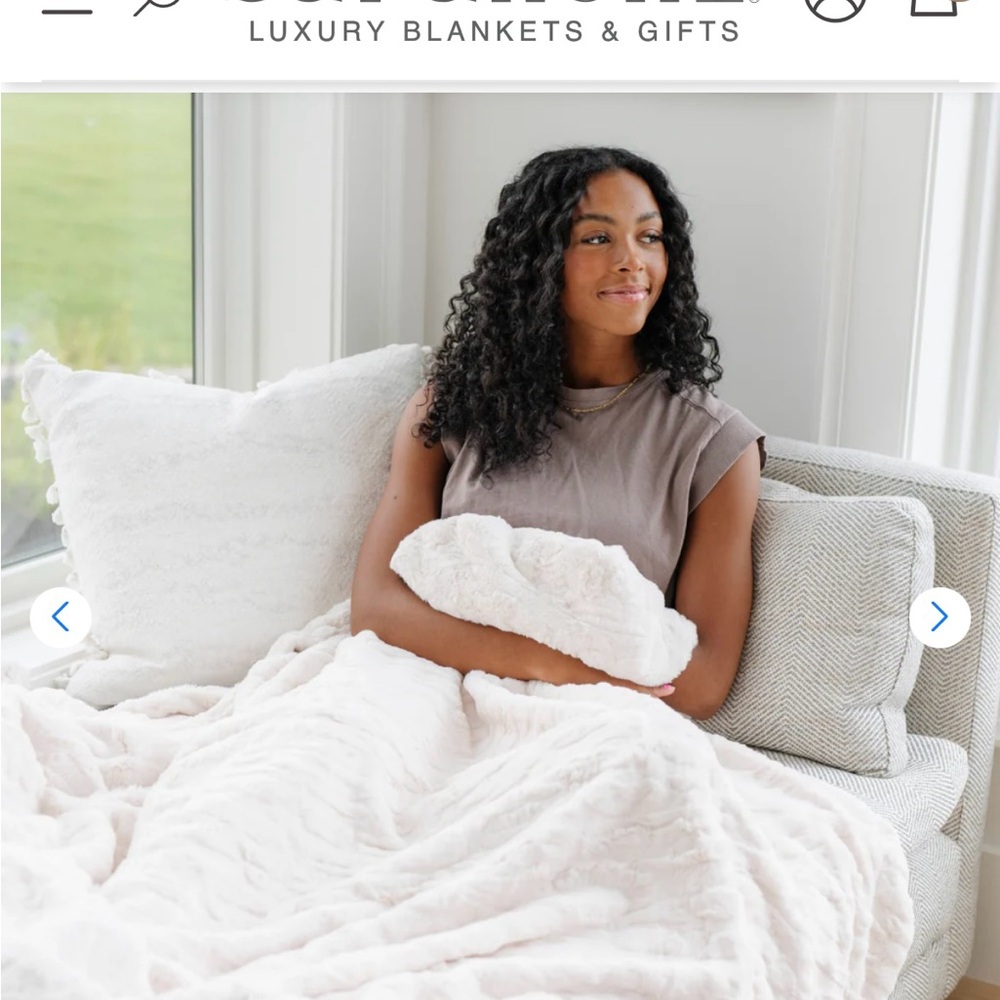 Saranoni Luxury Ivory Blanket